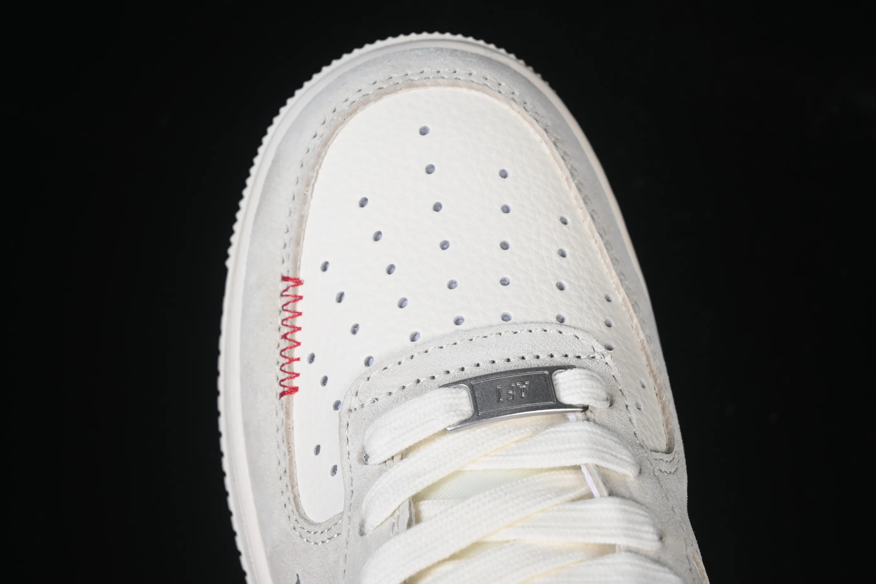 All categories Nk Air Force 1 Air Force series Nk Air Force 1 Low Air Force low top Nike Air Force 1'07 Low LV joint pigbami gray red Air Force 1 low top casual sneakers MZ9588-806
